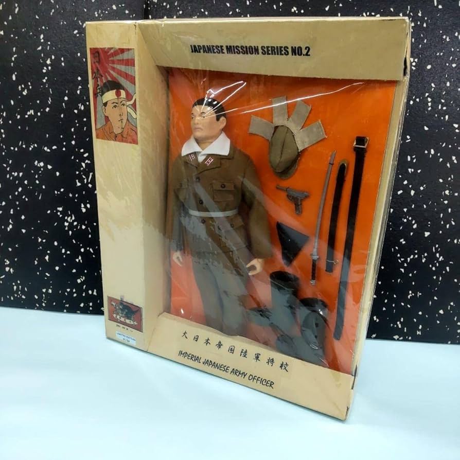 GIJOE（2体）＋GIジョー大図鑑 Amazon.co.jp: GIジョー大図鑑 : 本